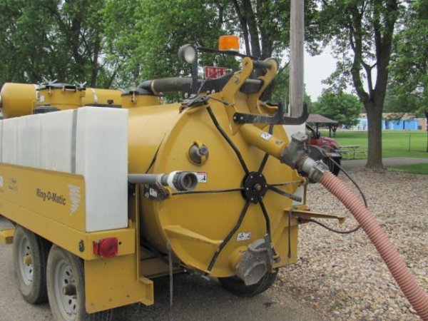 150623 002 cg sewer line repair 004 6-30.jpg