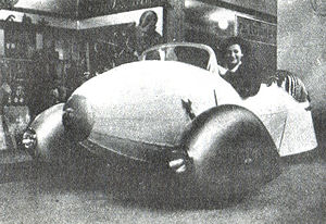 1935 Kaiser in Germany.jpg