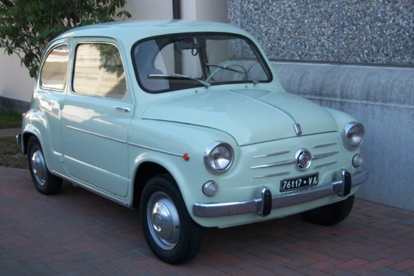 1959Fiat600.jpg