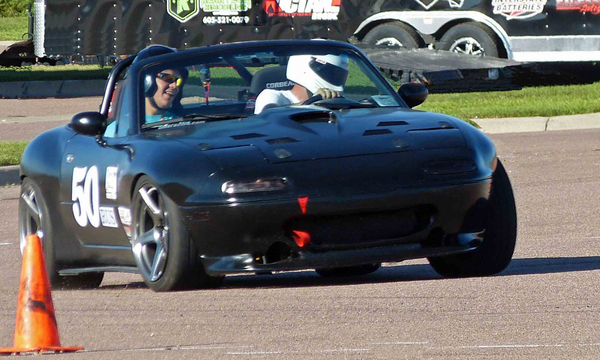 2udx2s0.jpg