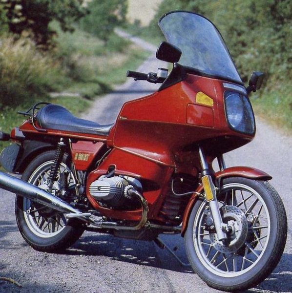 600px-Bmw-r80rt-1981-1981-0.jpg