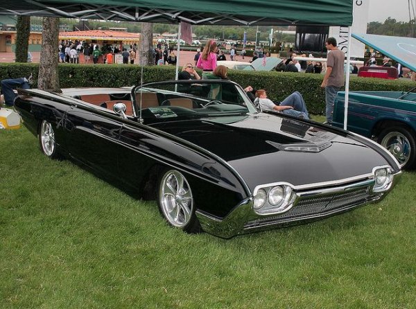 62 tbird.jpg