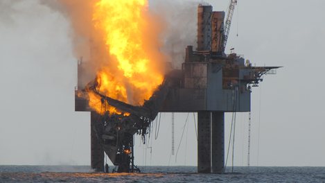 724gulfwellfire21.png