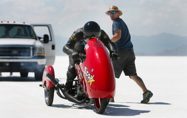 blind-rider-dan-parker-to-race-the-bonneville-salt-flats-65706_1.jpg