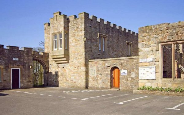 castle.jpg