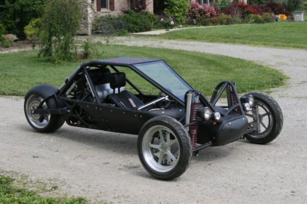 diamondbackleaningtrike.jpg