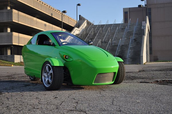 elio-motors-84-mpg-3-wheeler-image-elio-motors_100414288_l.jpg