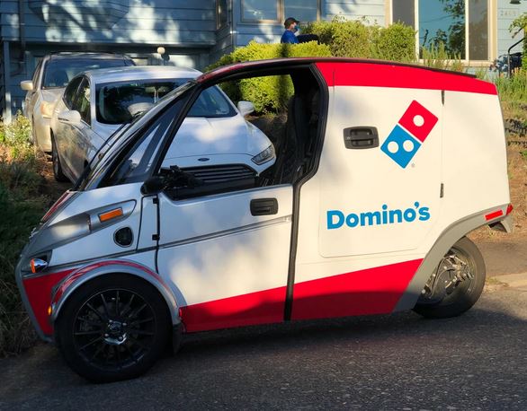fuv dominos.JPG