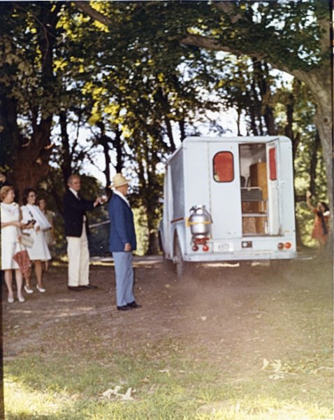 Galloping goat 1955 dodge milk truck.jpg