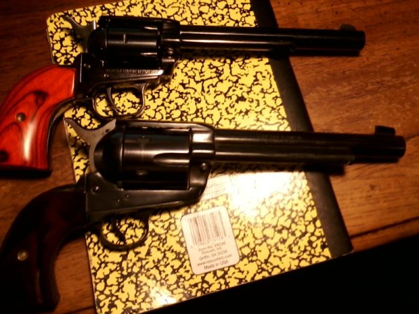 guns_cowboy.jpg