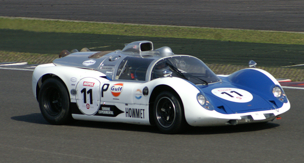 Howmet_TX_at_Silverstone_Classic_Endurance_Car_Racing_in_September_2009.jpg