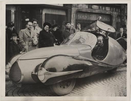 Marotti 3 wheeled concept car.jpg
