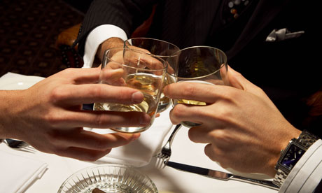 Men-Toasting-007.jpg