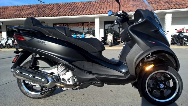 Piaggio.jpg