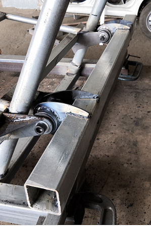 swingarm 4.jpg