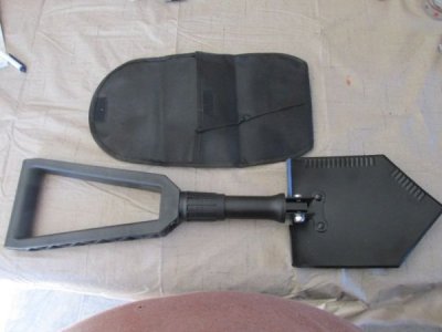 220210 002 utility shovel 002.jpg